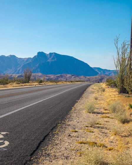 Straßenverkehrszeichen